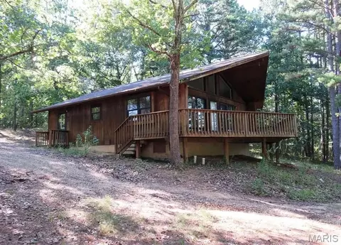 575 Skyview Dr, Ellington, MO 63638