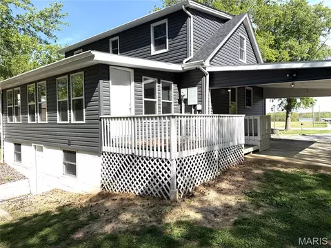 Exterior - 5268 State Route 156, Waterloo, IL 62298 photo 6 of 9