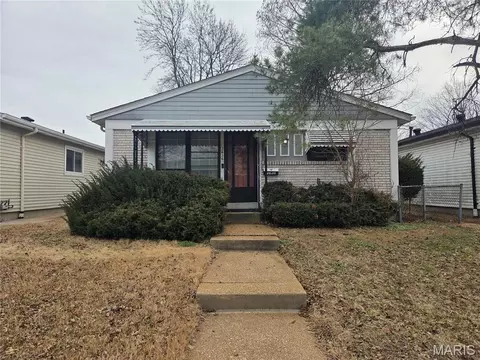 2636 Hereford St, Saint Louis, MO 63139