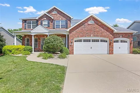 3339 Piazza Ln, Edwardsville, IL 62025