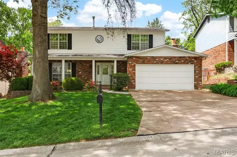 9901 Baywood Ter, Sappington, MO 63126