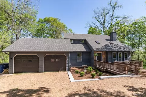 5560 Twilight Dr, Cedar Hill, MO 63016