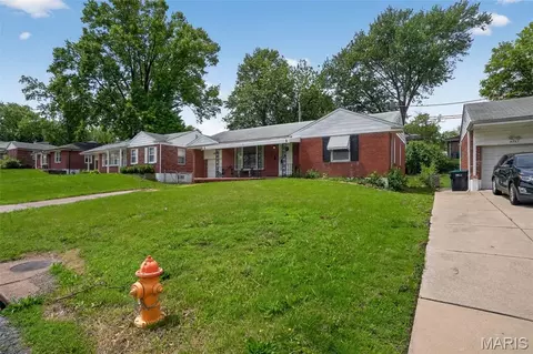 Exterior - 9243 Filibert Dr, Saint Louis, MO 63137 photo 5 of 8