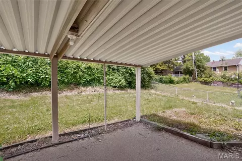 Exterior - 9243 Filibert Dr, Saint Louis, MO 63137 photo 4 of 8