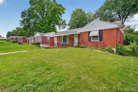 Exterior - 9243 Filibert Dr, Saint Louis, MO 63137 photo 6 of 8