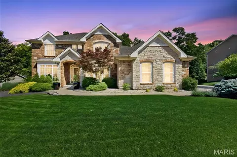 859 Arbor Chase Dr, Wildwood, MO 63021