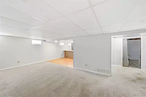 Living - 806 Pepper Ln, O'fallon, MO 63366 photo 2 of 2