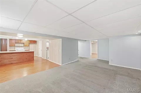 Living - 806 Pepper Ln, O'fallon, MO 63366 photo 1 of 2