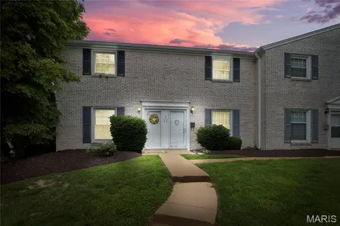 4020 Paule Ave, Saint Louis, MO 63125