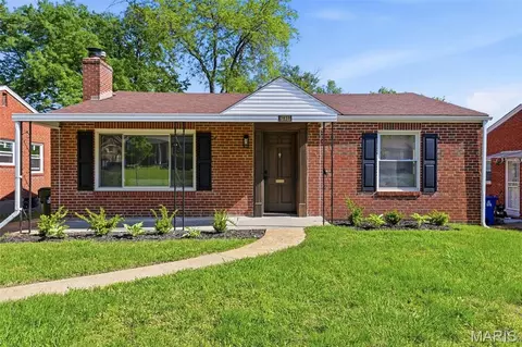 7831 Drexel Dr, University City, MO 63130