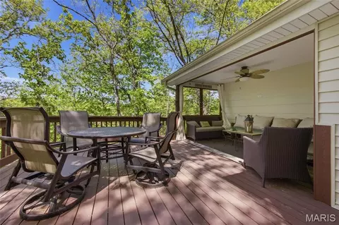 Exterior - 1636 Daybreak Point Ct, Ballwin, MO 63021 photo 3 of 16
