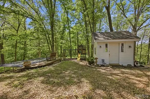 Exterior - 1636 Daybreak Point Ct, Ballwin, MO 63021 photo 9 of 16