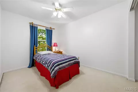 Bedroom - 1636 Daybreak Point Ct, Ballwin, MO 63021 photo 8 of 9