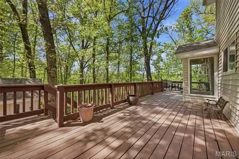 Exterior - 1636 Daybreak Point Ct, Ballwin, MO 63021 photo 6 of 16