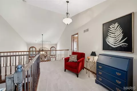 Entry Way - 522 Arbor Meadow Dr, Ballwin, MO 63021 photo 2 of 2