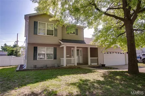 322 Washington Ave, East Alton, IL 62024