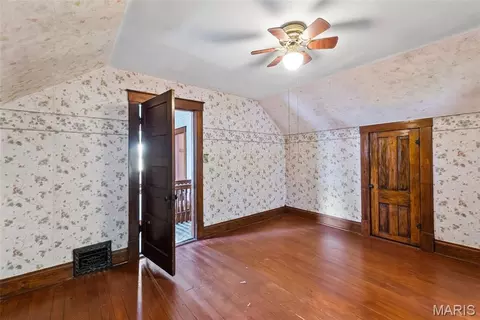 Bedroom - 203 E Mill St, Waterloo, IL 62298 photo 4 of 4