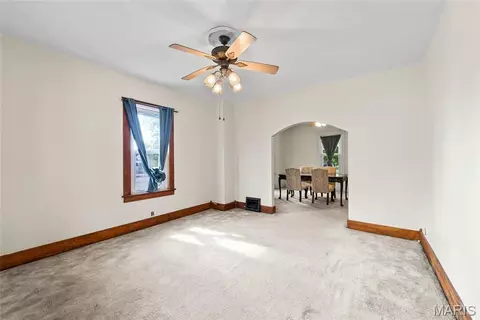 Living - 203 E Mill St, Waterloo, IL 62298 photo 1 of 1