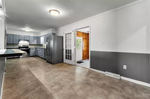 Entry Way - 349 N West Ln, Jackson, MO 63755 photo 1 of 1