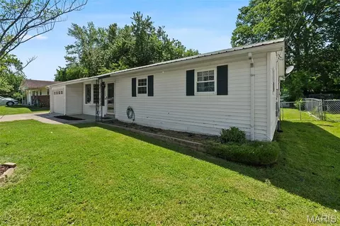 Exterior - 349 N West Ln, Jackson, MO 63755 photo 2 of 7