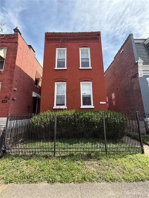 3332 Nebraska Ave, Saint Louis, MO 63118