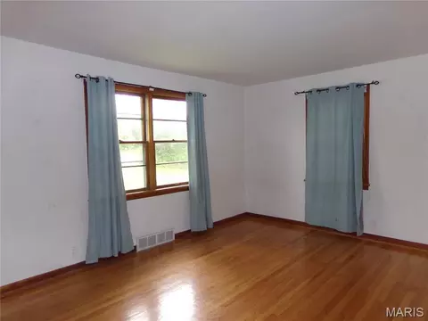 200 Old State Rd, Ellisville, MO 63038 photo 4