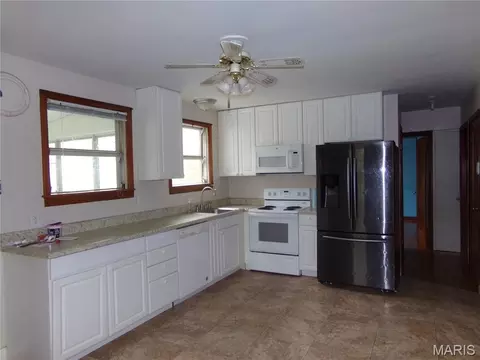200 Old State Rd, Ellisville, MO 63038 photo 3
