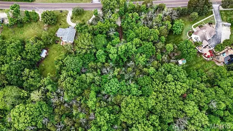 3392 Lynch Rd, Pacific, MO 63069 photo 5