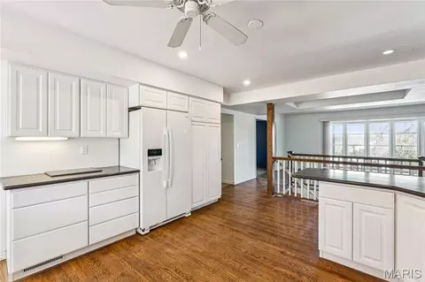 Kitchen - 9 Lochhaven Ln, Ballwin, MO 63021 photo 1 of 4
