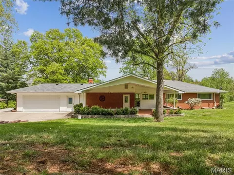 Exterior - 9 Lochhaven Ln, Ballwin, MO 63021 photo 16 of 18