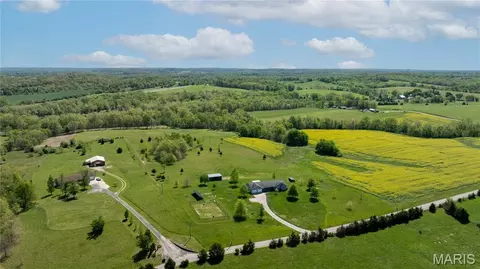 390 County Road 429, Oak Ridge, MO 63769