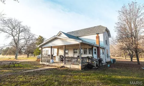 250 Wayne 324, Patterson, MO 63956