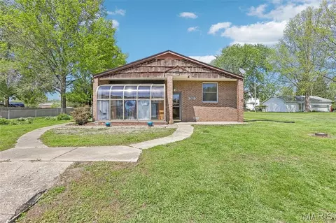 309 E 3rd South St, Mount Olive, IL 62069