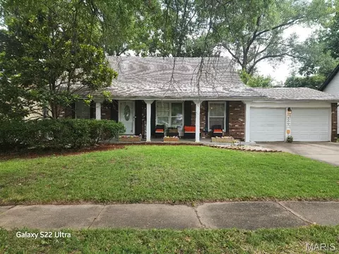 5412 Priorybrook Rd, Black Jack, MO 63033