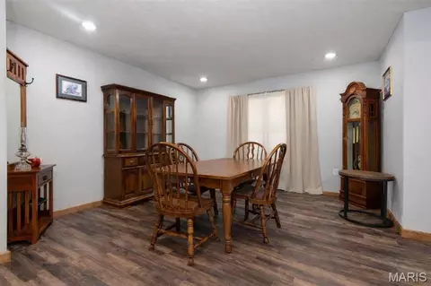 Dining - 183 M- Sunshine Ave, Cabool, MO 65689 photo 1 of 1