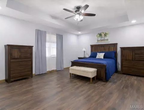 Bedroom - 183 M- Sunshine Ave, Cabool, MO 65689 photo 2 of 3
