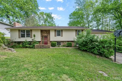 2019 Kevin Dr, Cape Girardeau, MO 63701