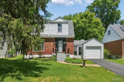 7529 Marillac Dr, Saint Louis, MO 63121