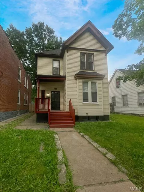 6216 Virginia Ave, Saint Louis, MO 63111