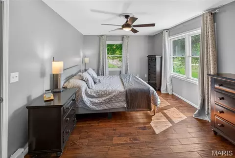 Bedroom - 1401 Wedgewood Dr, Jackson, MO 63755 photo 1 of 10
