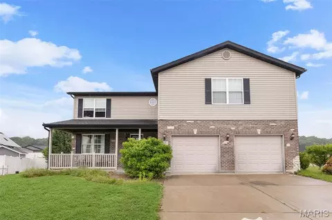 806 Erika Leigh Ct, Caseyville, IL 62232