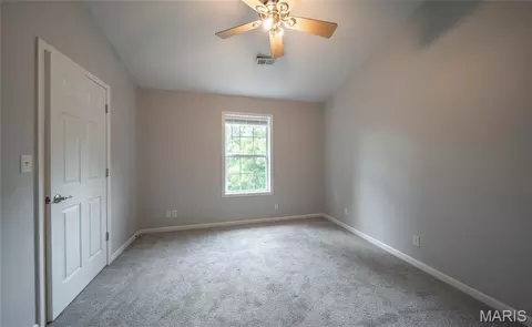 Bedroom - 113 Ridgeview Dr, Saint Robert, MO 65584 photo 5 of 8