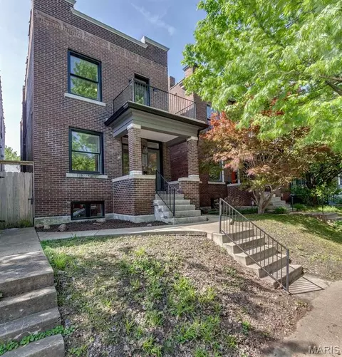 4116 Flad Ave, Saint Louis, MO 63110