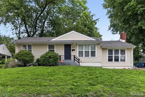 6814 Frostview Ln, Saint Louis, MO 63134