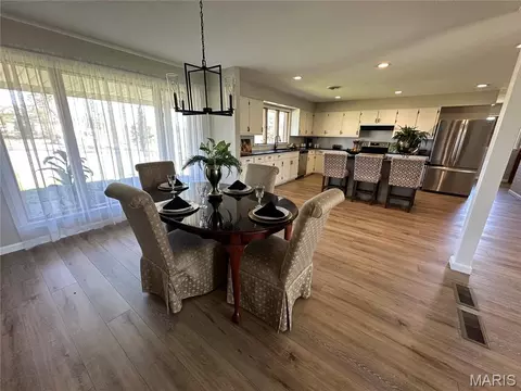 Dining - 164 Geroid Ct, Jackson, MO 63755 photo 1 of 2
