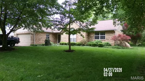 2905 E Main St, Belleville, IL 62221