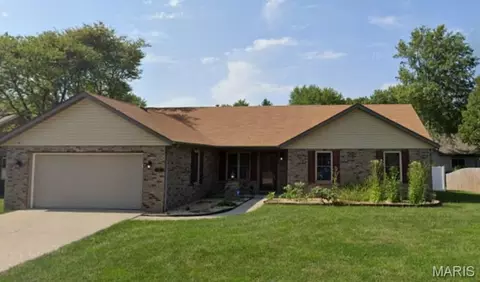 2905 E Main St, Belleville, IL 62221