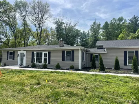 9854 E Concord Rd, Saint Louis, MO 63128