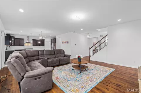Entry Way - 167 Mora Blvd #O, O'fallon, MO 63368 photo 2 of 3