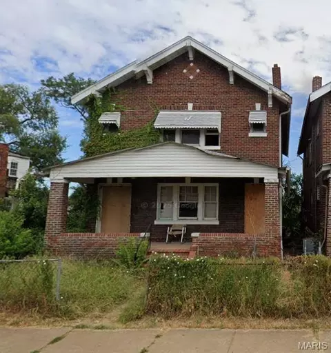 5723 Labadie Ave, Saint Louis, MO 63120